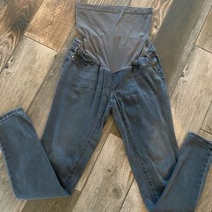 Gray luxe essentials maternity denim